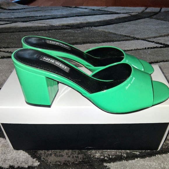 NIB Nine West Ferris Light Green Size 6 Block Heel Sandals! - Picture 12 of 15